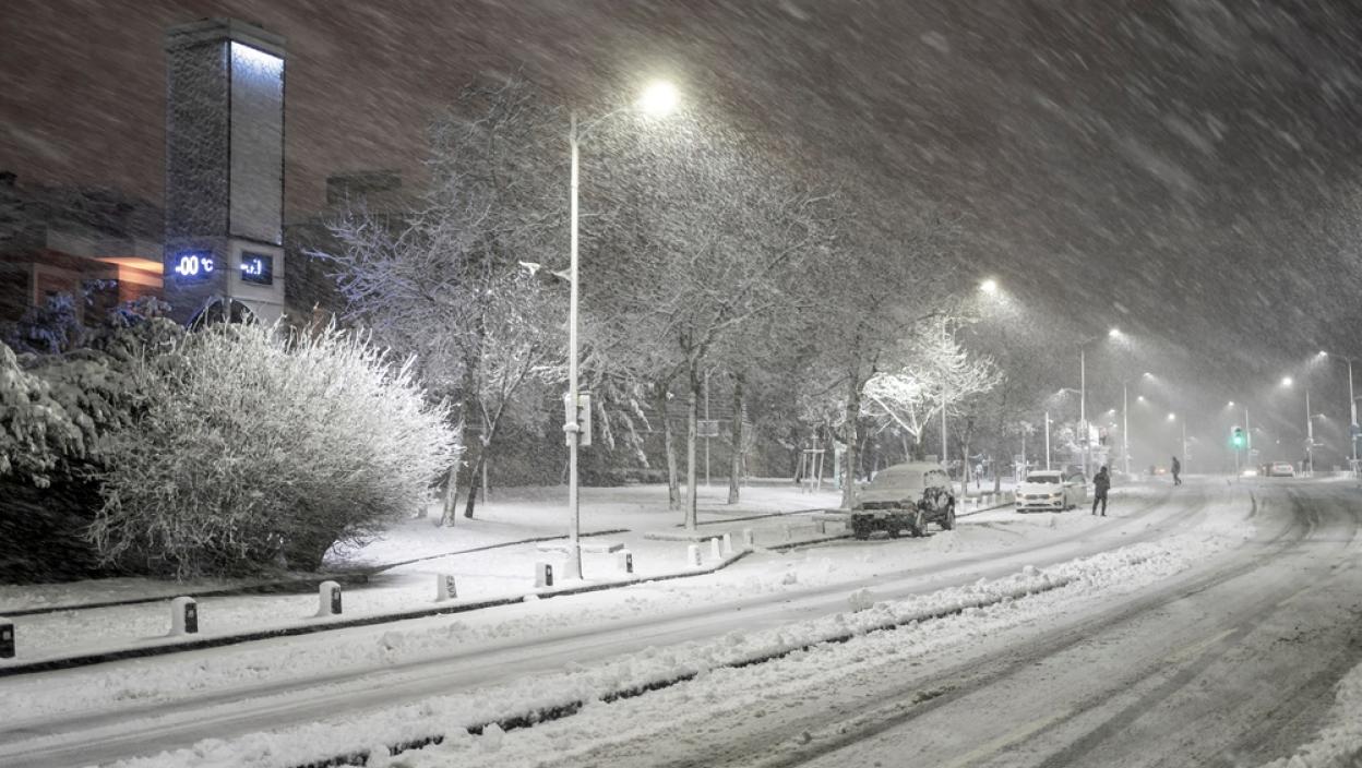 Pašće do 40 cm snega: Očekuju se mećave – Hitno izdato upozrenje za ove delove zemlje