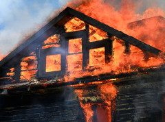 Požar u domu za stare gradu Ćićihar, poginulo pet osoba