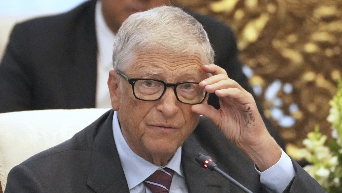 Bil Gejts se izvinio zaposlenima zbog veza sa Epstinom