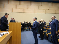 Ginkel čestitao Karanu izbornu pobedu