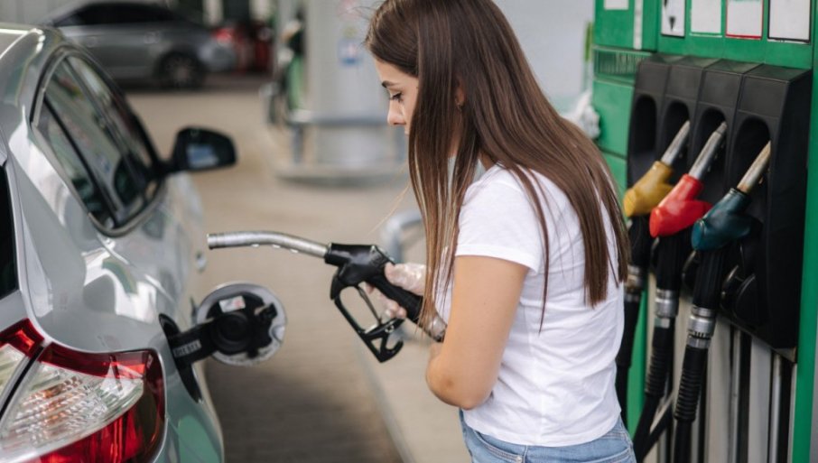 PRIMENITE „NEMAČKI STIL“ TOČENJA GORIVA: Jednostavna tehnika, lepa ušteda