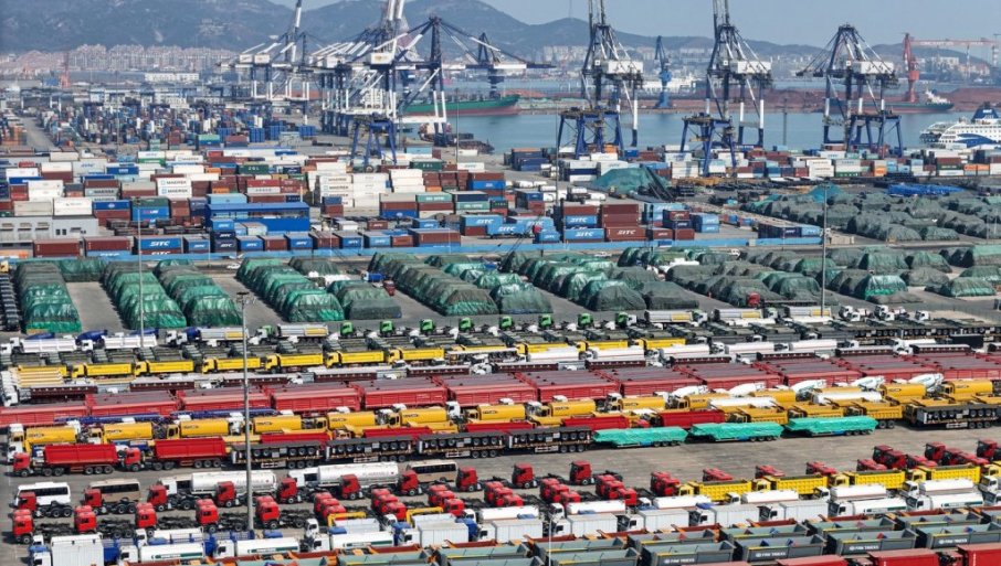 Svet naručuje, Kina isporučuje, a cene?