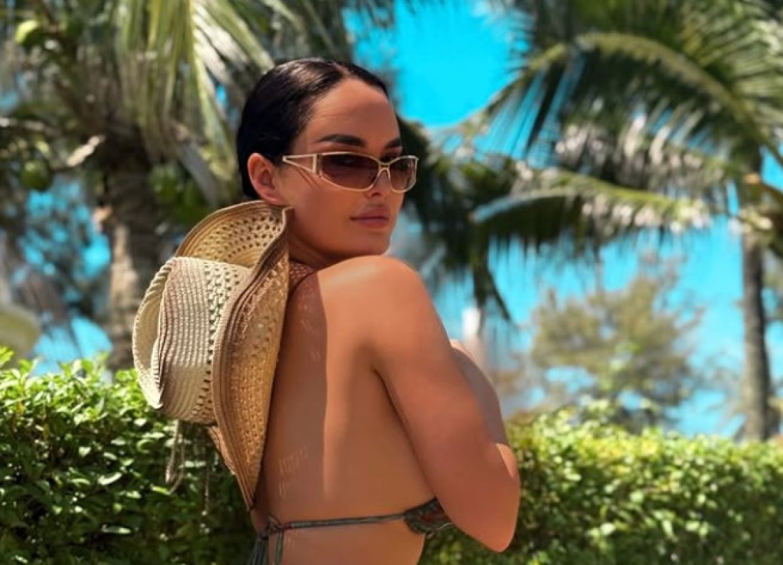 Žena od sultana se istopila!