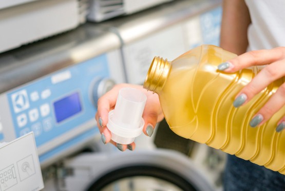 Jednostavan trik otkriva da li veš mašina radi kako treba: Dovoljno je ovo uliti