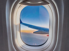 „Emirejts“ najavio ograničeno obnavljanje letova od večeras