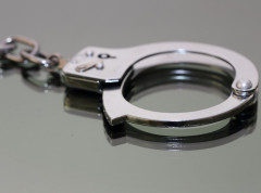 Tri osobe uhapšene u Đoja Tauru zbog posedovanja ratnog oružja