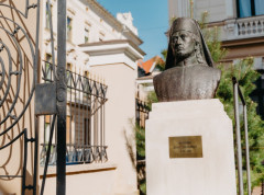 Otkrivena bista Dositeja Obradovića u porti Saborne crkve u Temišvaru