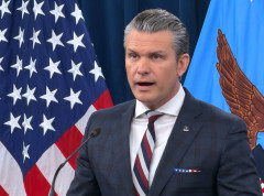 Neka Modžtaba Hamnei sam izađe i kaže kako mu je