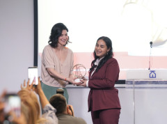 Godišnja nagrada „Dobrila“ uručena Maji Simić za doprinos romskoj ženskoj zajednici