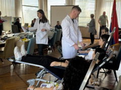 Zaposleni u državnoj upravi iz cele Srbije dobrovoljno davali krv