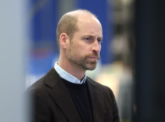 Princ Vilijam objavio do sada nepoznatu fotografiju sa majkom Dajanom