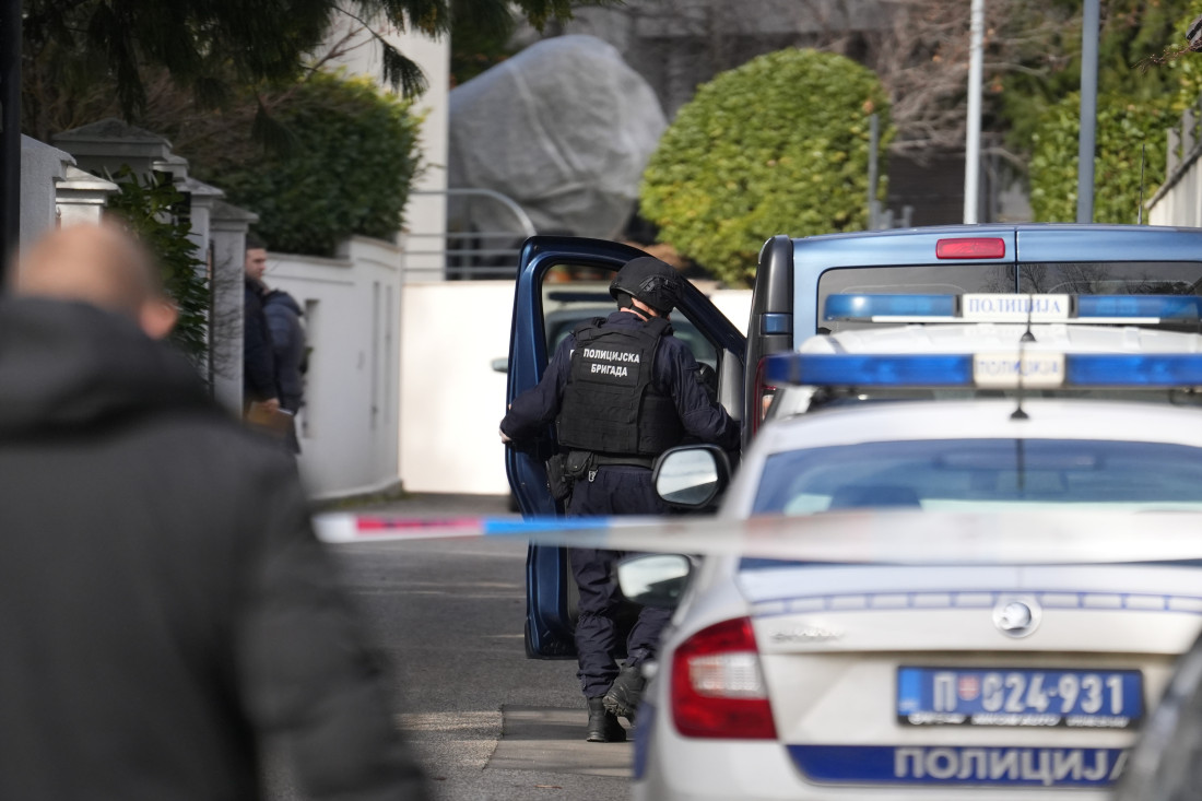 Uhapšen A. R. (31) zbog pokušaja razbojništva i krađe