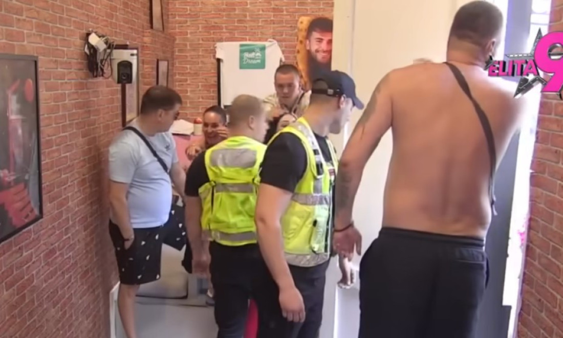 Janjuš dobio batine od cimerke!