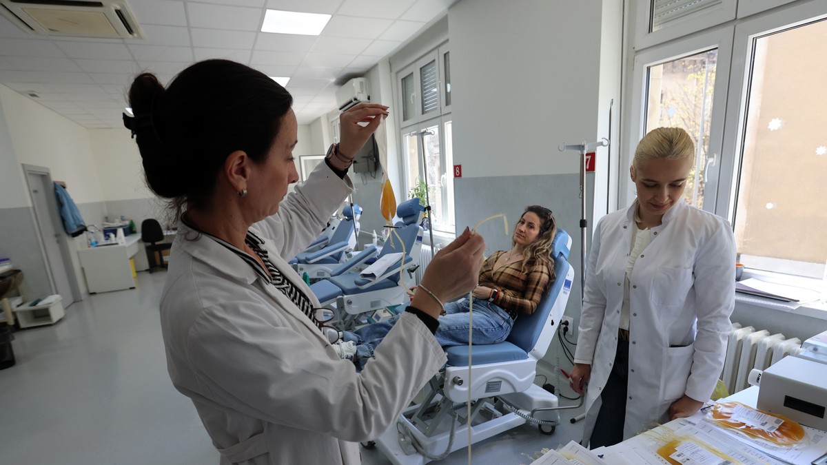 Institut za transfuziju krvi: Pokloni za sve žene koje dobrovoljno daju krv 8. marta