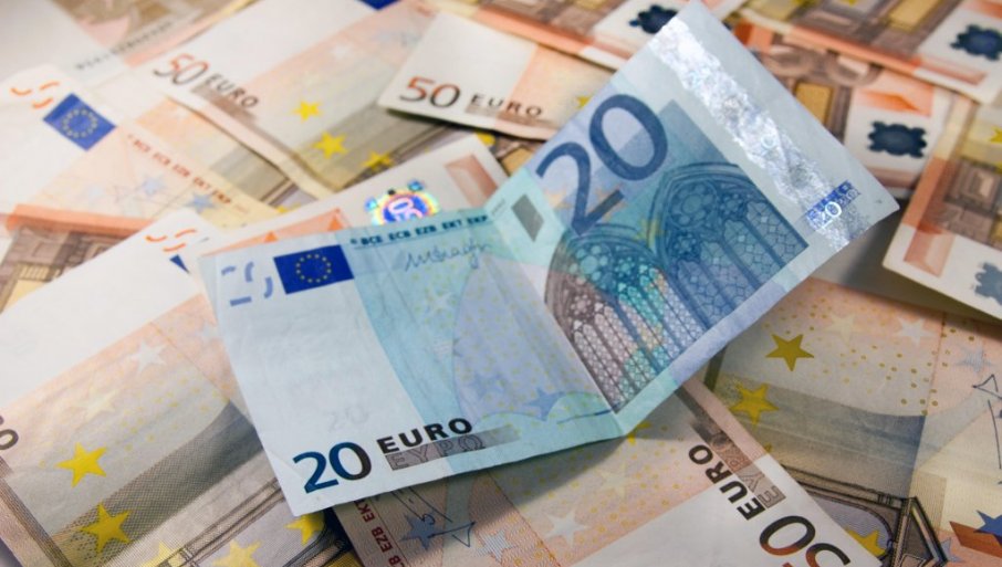 OVAKO MOŽETE DA ZARAĐUJETE DVE PROSEČNE PLATE MESEČNO: Početno ulaganje 1.000 evra