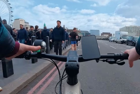 Škoda napravila nešto jako korisno za bicikliste i pješake (VIDEO)