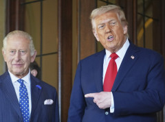 Kralj Čarls i Tramp o odnosima tokom posete SAD, u planu i privatna čajanka