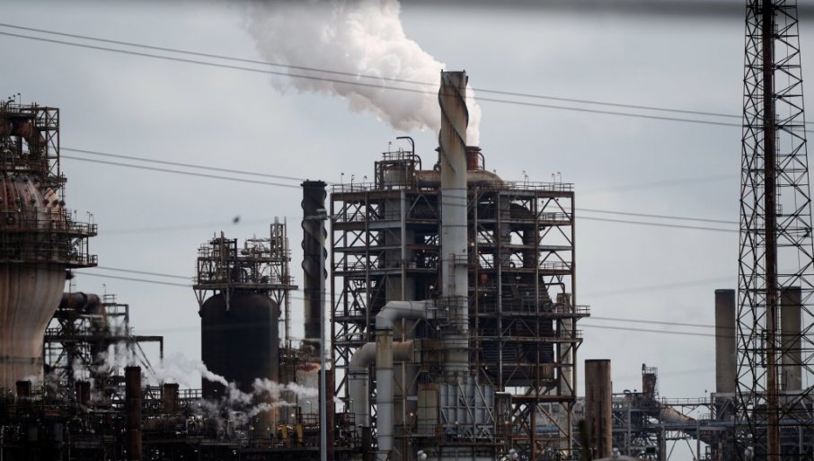 PALE CENE NAFTE: Stručnjaci skeptični