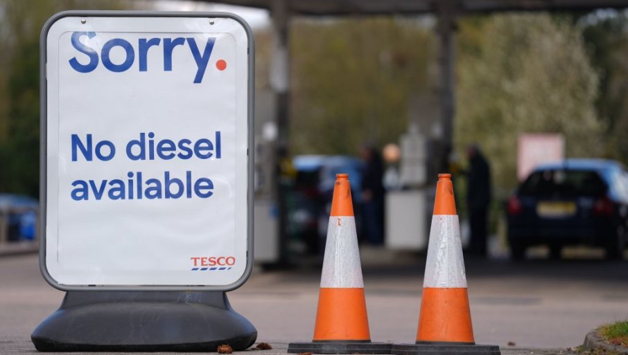 Cene na pumpama probile psihološku granicu