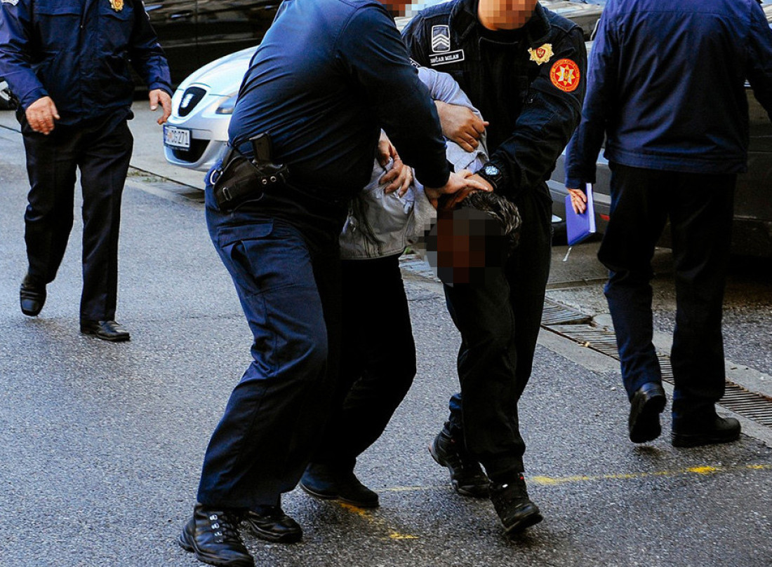 Uhapšen Robert Kožar nasilje porodica Bar