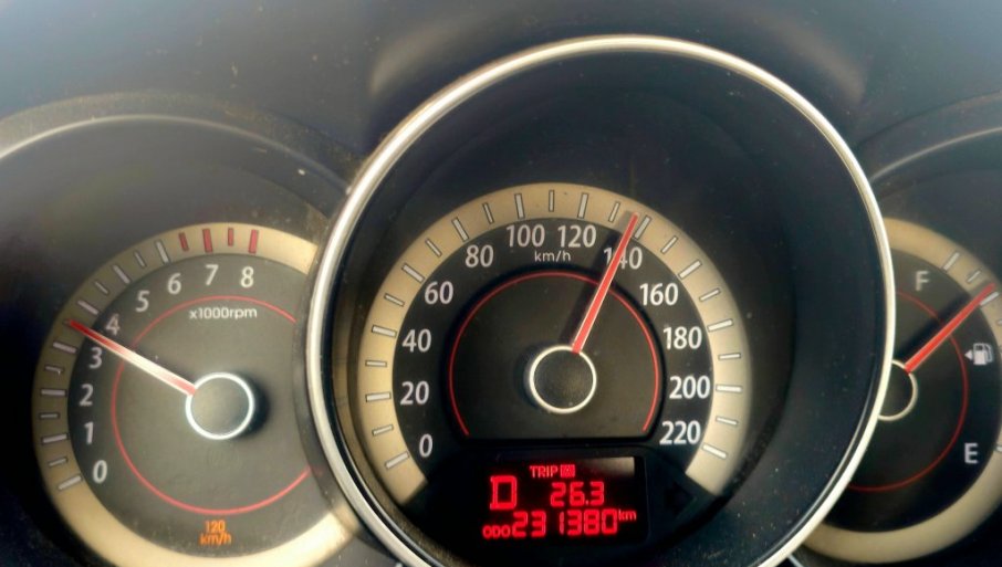 Hoćete da uštedite na gorivu? Evo koja je idealna brzina za to