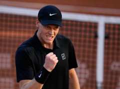 Siner osvojio titulu u Rimu i kompletirao „Zlatni masters“