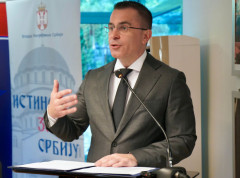 Kraljevo i još 15 lokalnih samouprava domaćini letnjih kampova za decu dijaspore