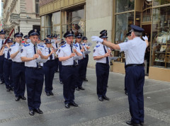 Održan tradicionalni defile Čete konjanika i Orkestra policije u Knez Mihailovoj