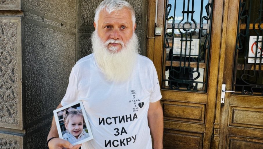 Deda stradale Iskre (3) ne može da prihvati nalaz veštaka na suđenju u Nišu