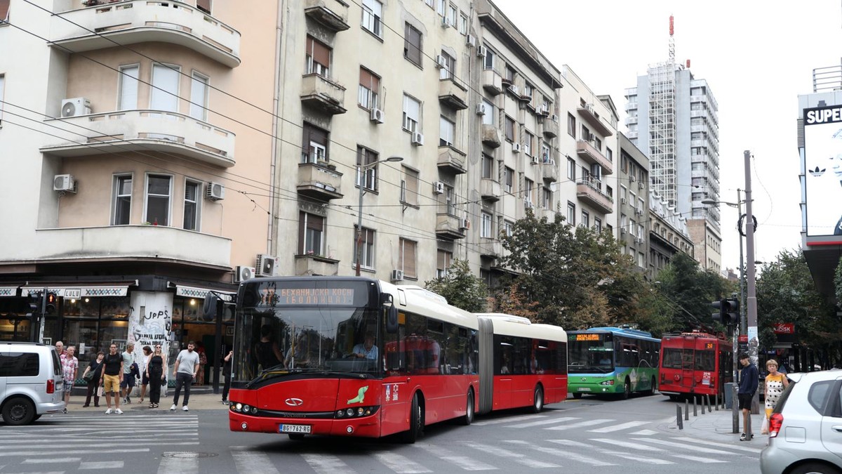 Radovi u ulicama Partizanske avijacije i Marka Čelebonovića, menja se trasa 5 autobusa