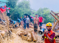 Najmanje 44 osobe poginule u poplavama i klizištima u Bangladešu