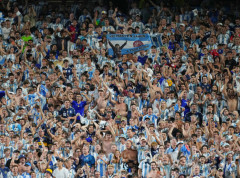 Navijači Argentine spalili zastavu Ujedinjenog Kraljevstva umesto Engleske