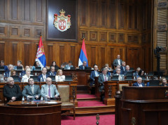 Skupština Srbije završila rad, nastavak vanredne sednice sutra u 10 časova