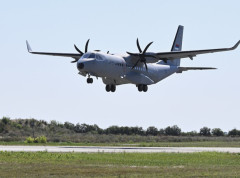 U toku letačka obuka u transportnoj avijacijskoj eskadrili