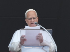 Papa Lav XIV zabrinut zbog migrantske krize u Seuti, pozvao na mir u svetu