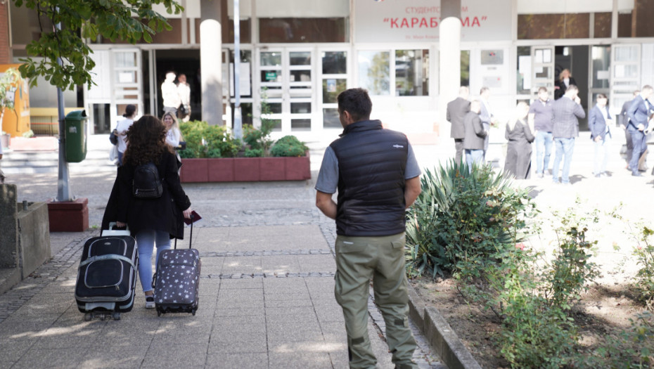 Koliko mesta ima za brucoše i koji su rokovi za Beograd i Kragujevac