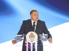 Dodik poručio HNV-u: Republiku Srpsku zaobiđite