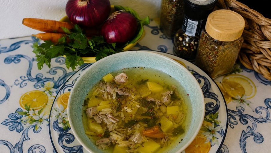 ORZO ČORBA: Jednostavna, topla i baš ukusna čorba